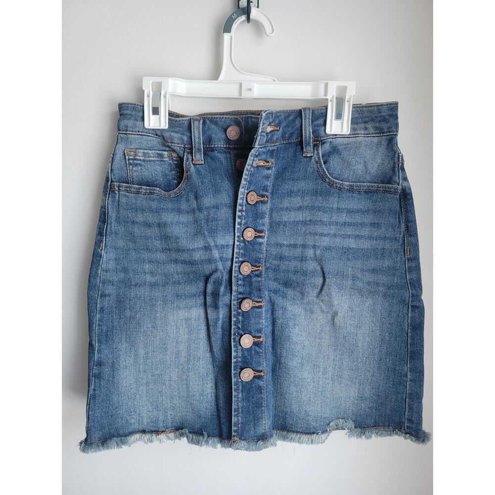 NWT Juniors Indigo Rein Mid Rise Skirt Denim Size 0 W23